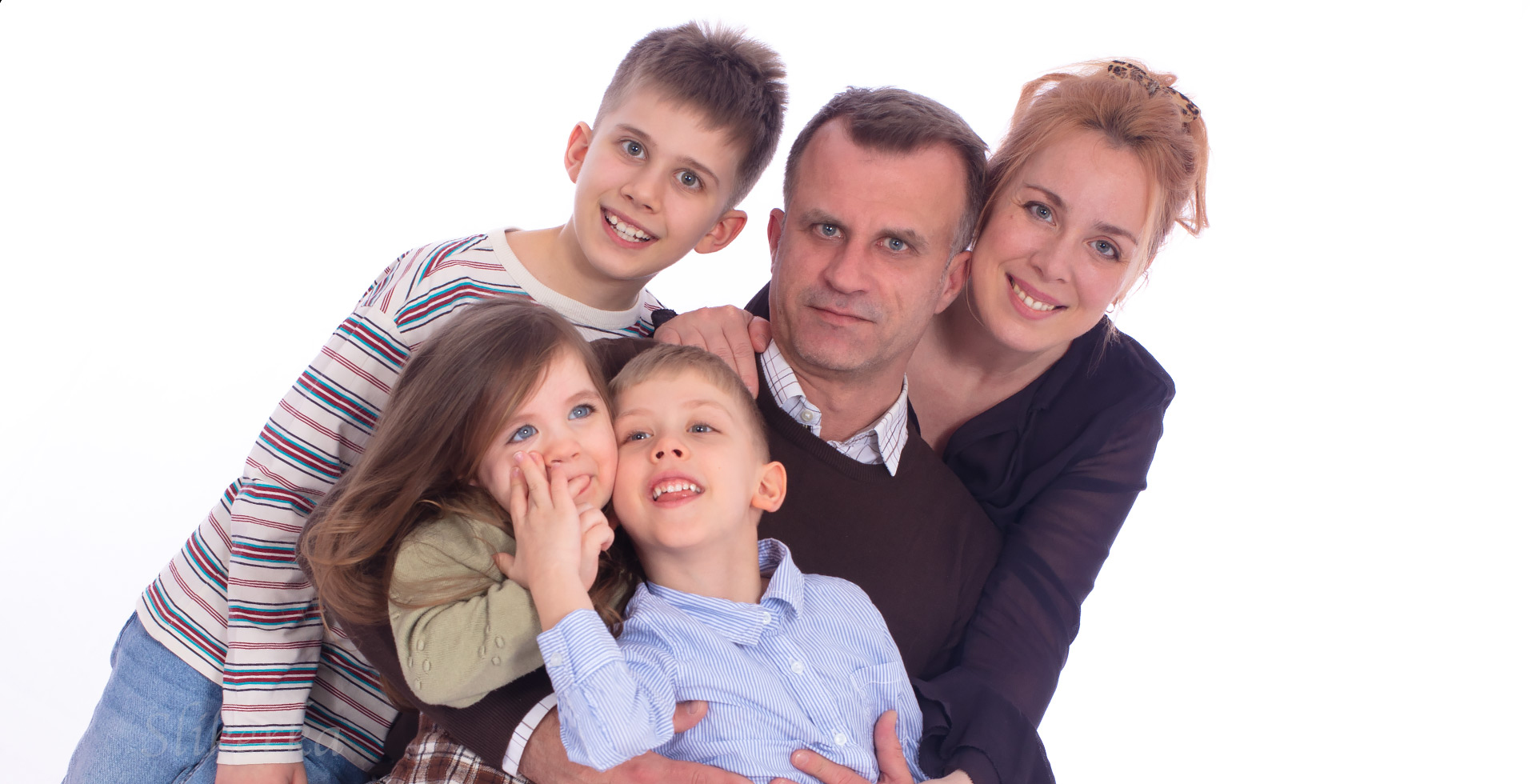 Foto studio Novi Sad Porodicna fotografija.jpg